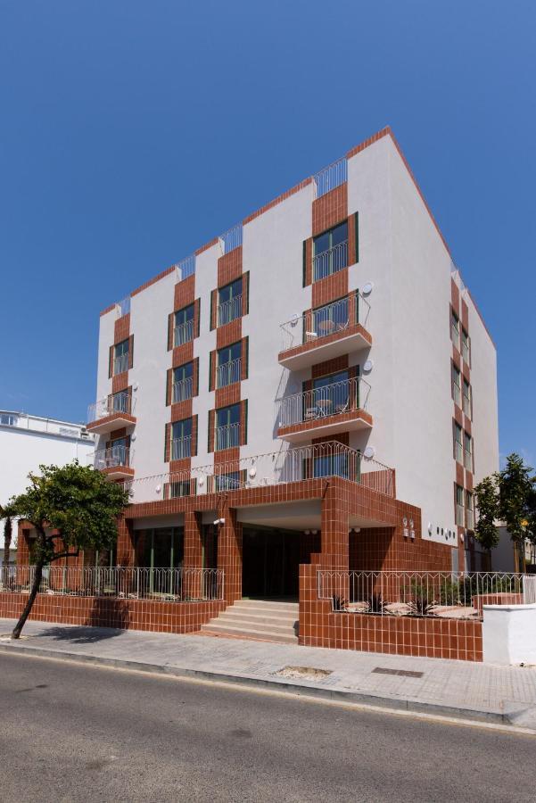 Terra Aurea Aparthotel Salou Exterior photo