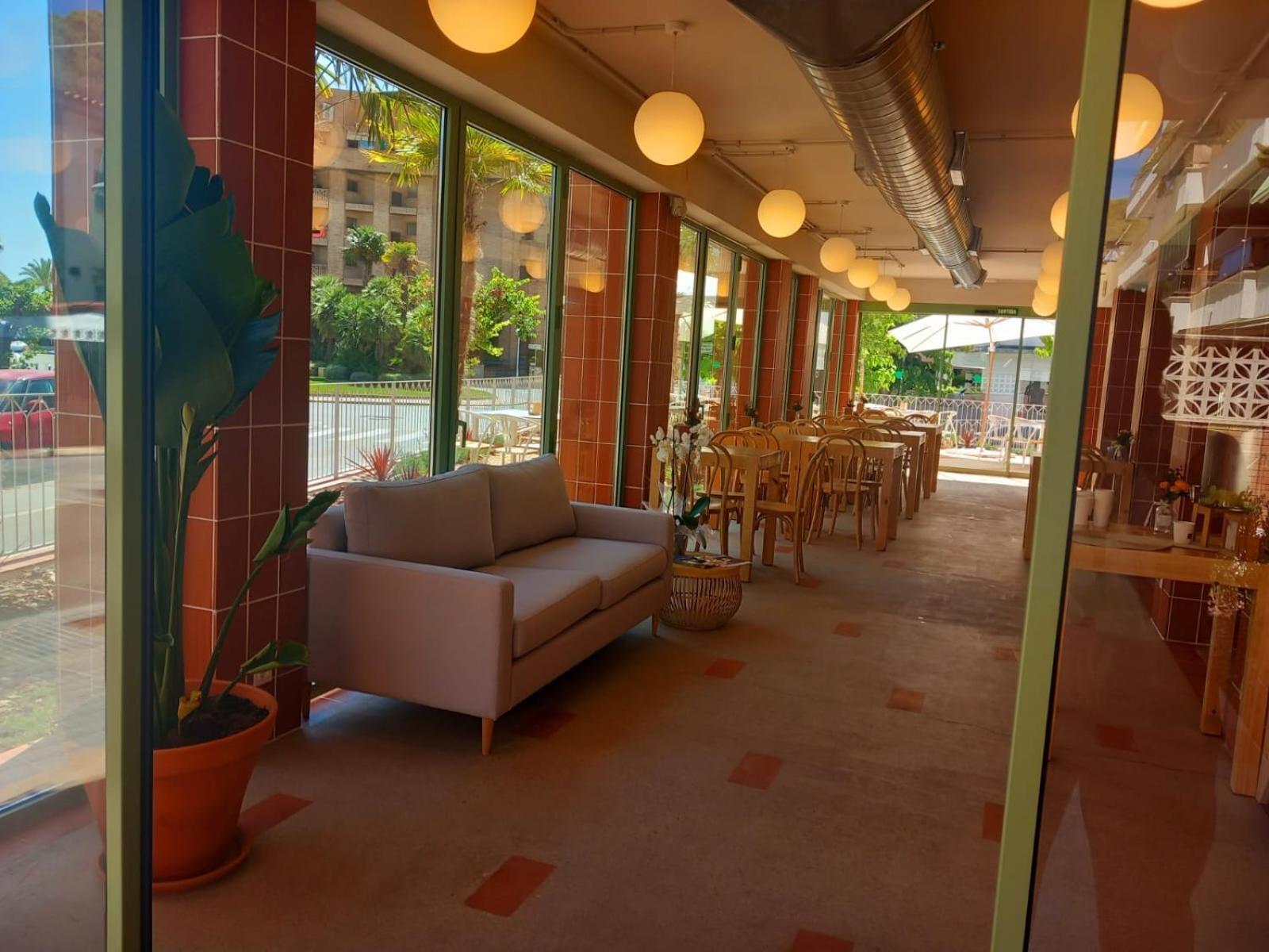 Terra Aurea Aparthotel Salou Exterior photo